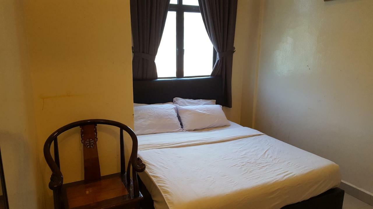 Ferringhi Heritage Budget Hotel Batu Feringgi Exterior foto